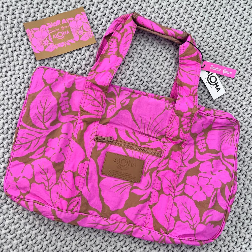 Aloha Collection• 12 year KEEP IT LIGHT WEEKENDER HEIPUA Neon Pink and Tan